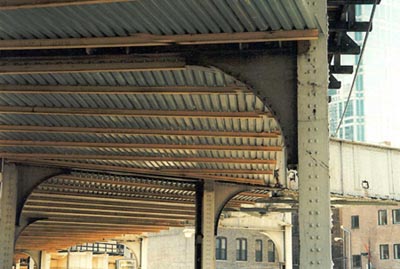 Underbelly of El/Chicago, Illinois/All image sizes